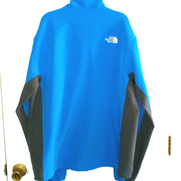The North face Jacket - Picture 2 of 11
